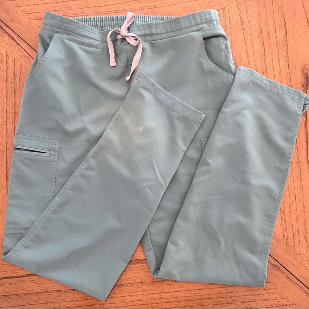 Figs Yola Hydrogreen Small regular skinny teal scrub pants